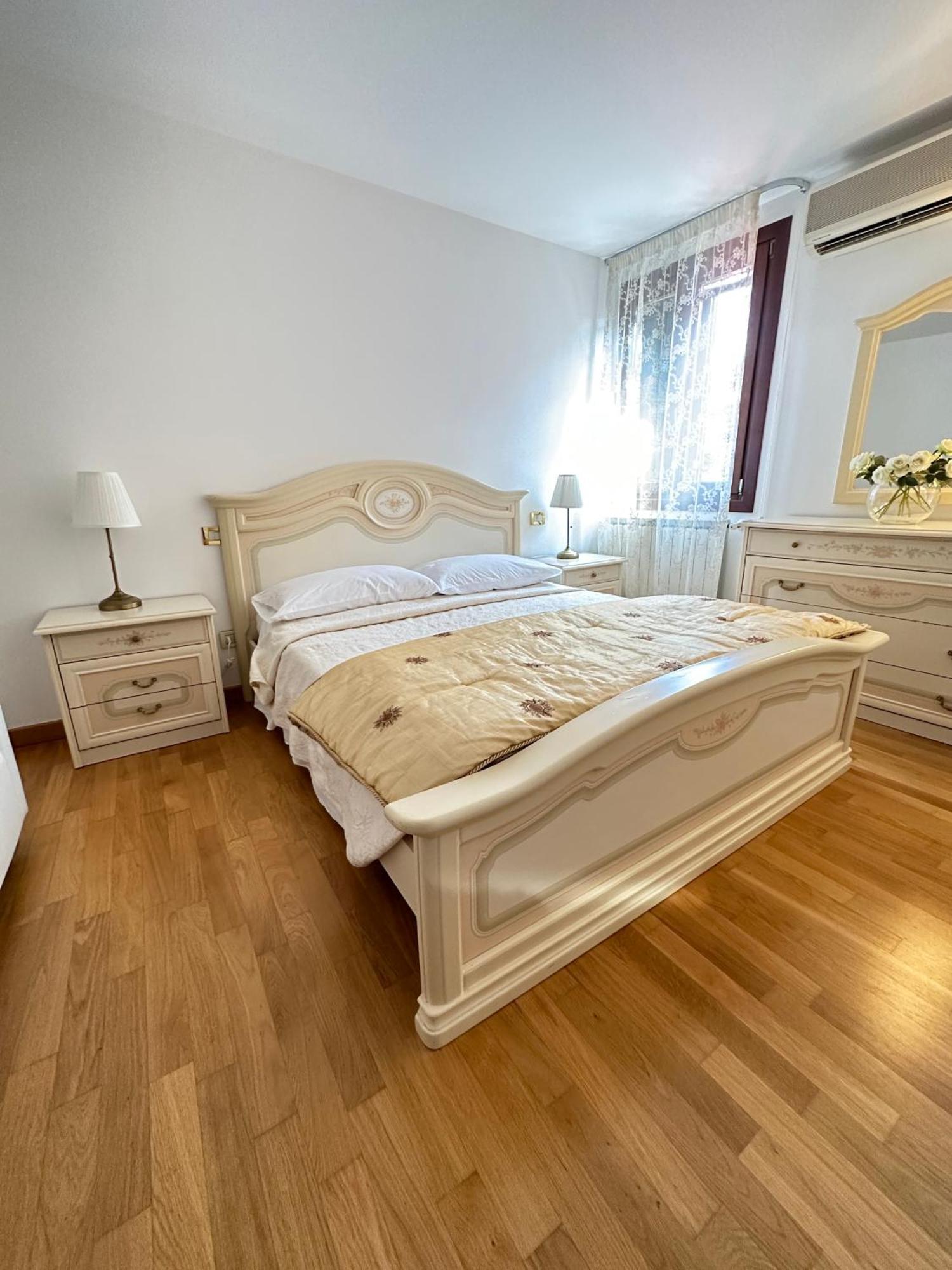 Casa Tipica Apartment บูราโน ภายนอก รูปภาพ